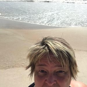 Meet your Posher, Carol